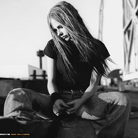 017_1024_-_avril_lavigne.jpg