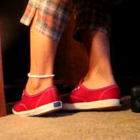 laceless red keds shoe play.mp4