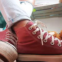 shoeplay socksless converse _ lenora.mp4